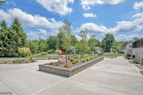 30 Coachlight Drive Chatham NJ 07928