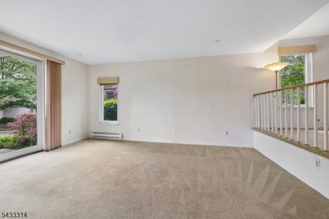1 Peabody Court Teaneck NJ 07666