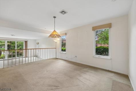 1 Peabody Court Teaneck NJ 07666