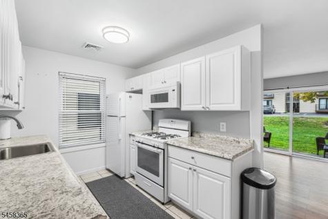 209 Spruce Hills Drive Glen Gardner NJ 08826