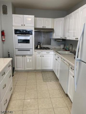 39 E 39th Street Paterson NJ 07514