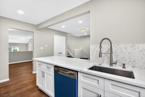 61 Freemont Court Franklin NJ 08873