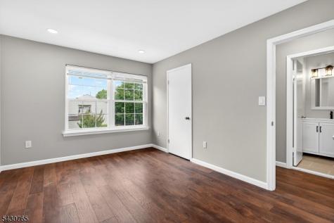 61 Freemont Court Franklin NJ 08873