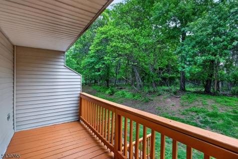 61 Freemont Court Franklin NJ 08873