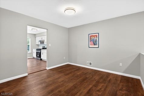 61 Freemont Court Franklin NJ 08873