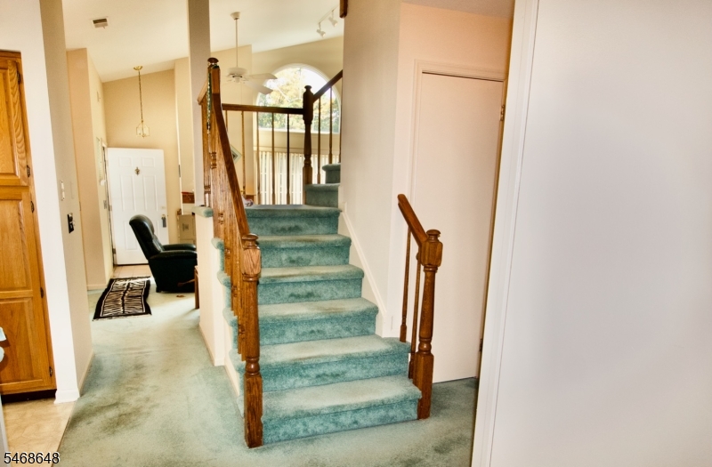 10 Quincy Court Bedminster NJ 07921