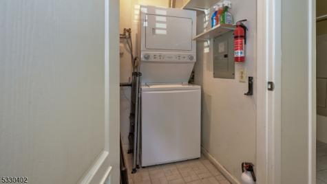 502 Brittany Drive Wayne NJ 07470