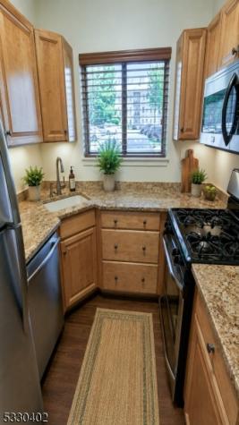 502 Brittany Drive Wayne NJ 07470