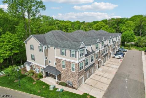 605 Lopez Lane Morris Plains NJ 07950