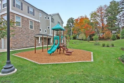 605 Lopez Lane Morris Plains NJ 07950