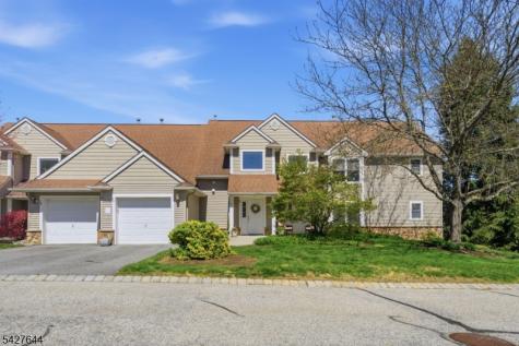 38 Bourne Circle Hardyston NJ 07419