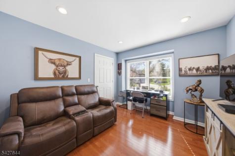 38 Bourne Circle Hardyston NJ 07419