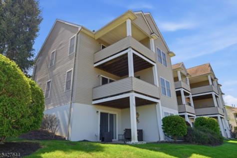 38 Bourne Circle Hardyston NJ 07419