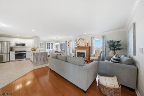 38 Bourne Circle Hardyston NJ 07419