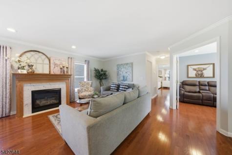 38 Bourne Circle Hardyston NJ 07419