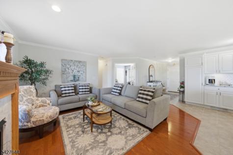 38 Bourne Circle Hardyston NJ 07419