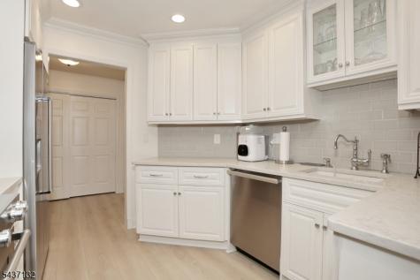 1 Tulip Crescent Little Falls NJ 07424