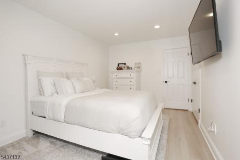 1 Tulip Crescent Little Falls NJ 07424