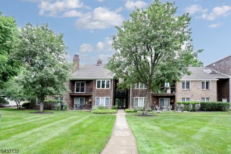 1 Tulip Crescent Little Falls NJ 07424