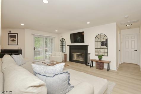 1 Tulip Crescent Little Falls NJ 07424