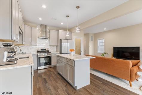 100 Valerie Drive Manville NJ 08835