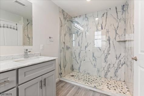100 Valerie Drive Manville NJ 08835