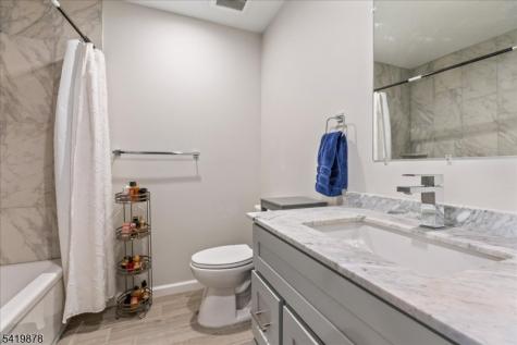100 Valerie Drive Manville NJ 08835