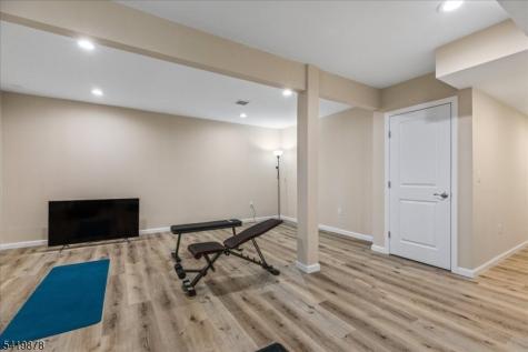 100 Valerie Drive Manville NJ 08835