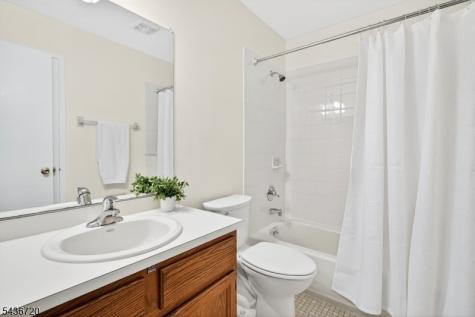 3 Whitehall Court Hillsborough NJ 08844