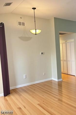 692 Honeybrook Circle Lopatcong NJ 08886