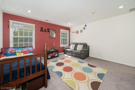 20 Pine Valley Road Livingston NJ 07039