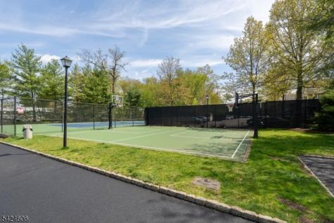 20 Pine Valley Road Livingston NJ 07039