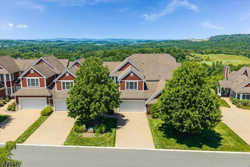 9 Rockhall Court Hardyston NJ 07419