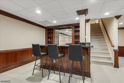 9 Rockhall Court Hardyston NJ 07419