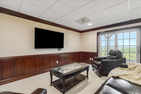 9 Rockhall Court Hardyston NJ 07419