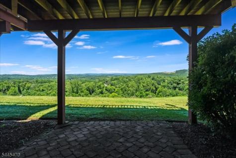9 Rockhall Court Hardyston NJ 07419