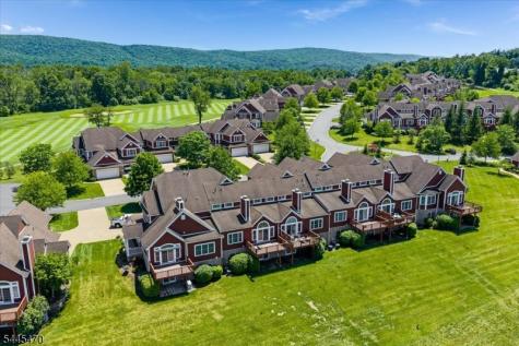 9 Rockhall Court Hardyston NJ 07419