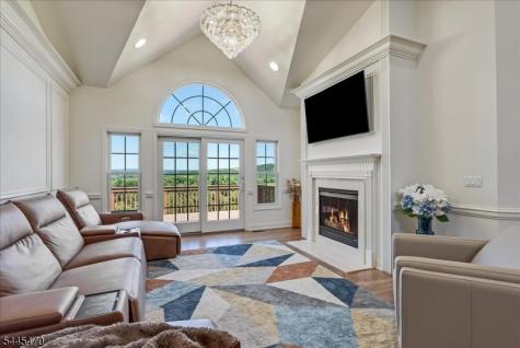 9 Rockhall Court Hardyston NJ 07419
