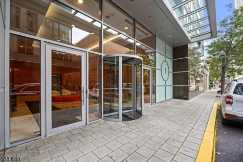 1 Shore Lane Jersey City NJ 07310