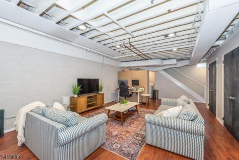 5 Murray Hill Square New Providence NJ 07974
