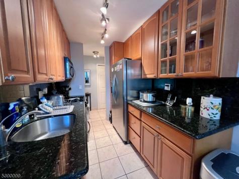 14 River Nutley NJ 07110