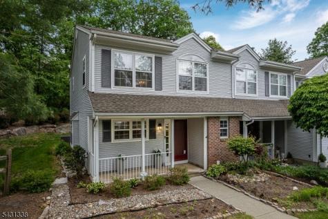 12 Brookside Lane Mount Arlington NJ 07856