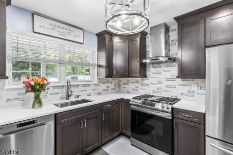 12 Brookside Lane Mount Arlington NJ 07856