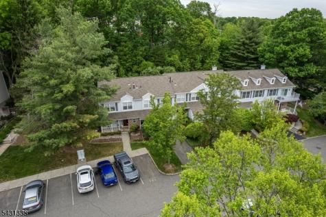 12 Brookside Lane Mount Arlington NJ 07856