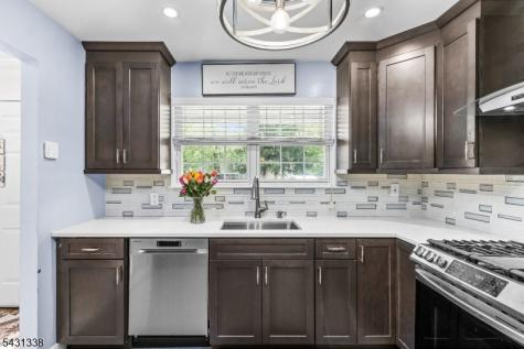 12 Brookside Lane Mount Arlington NJ 07856