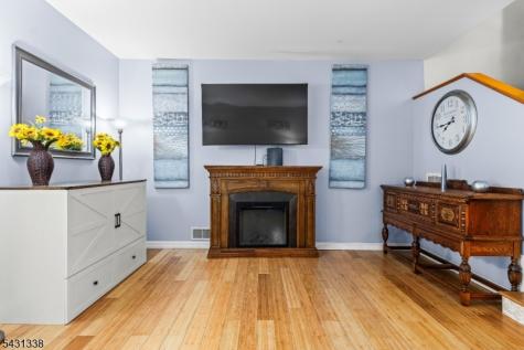 12 Brookside Lane Mount Arlington NJ 07856