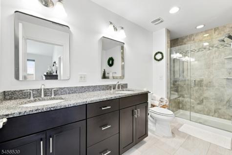 18 Blazingstar Way Allamuchy NJ 07840