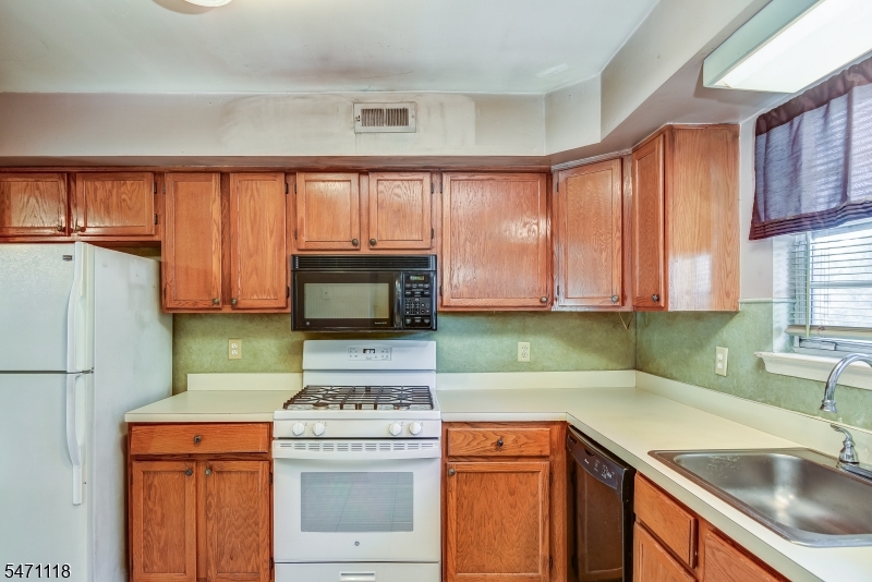 683 Darlington Drive Old Bridge NJ 08857