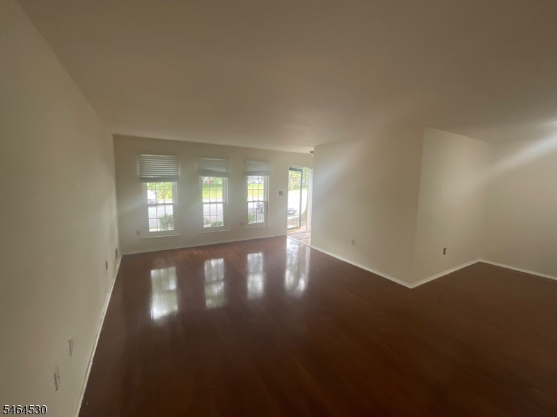 106 Amethyst Way Franklin NJ 08823