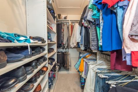 209 Cerrutti Court West Orange NJ 07052